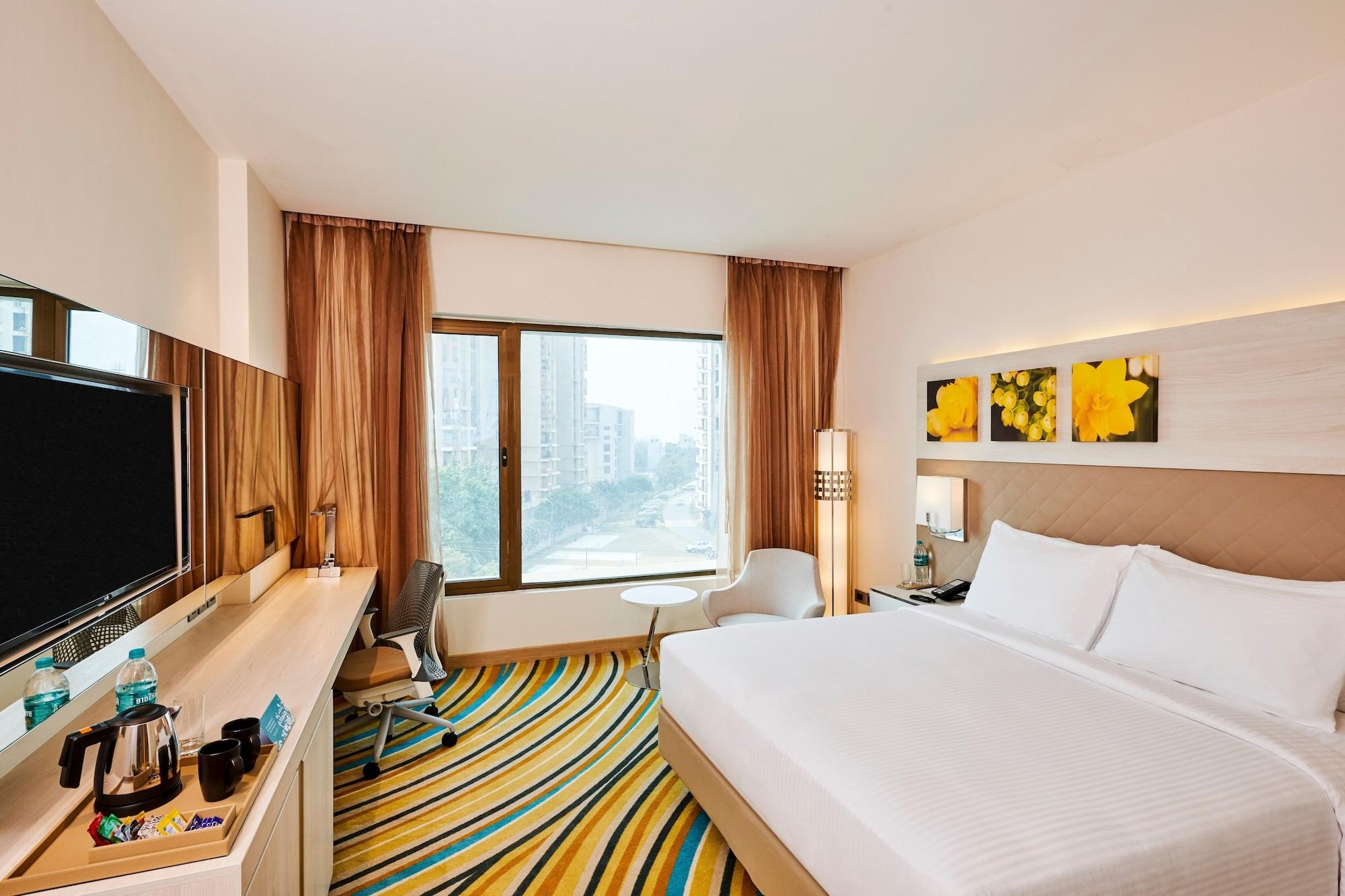 Hilton Garden Inn Lucknow Eksteriør billede